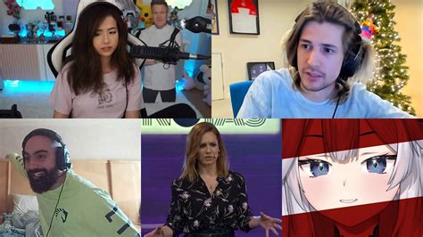 Twitch streamers NIP SLIP (UNCENSORED) .